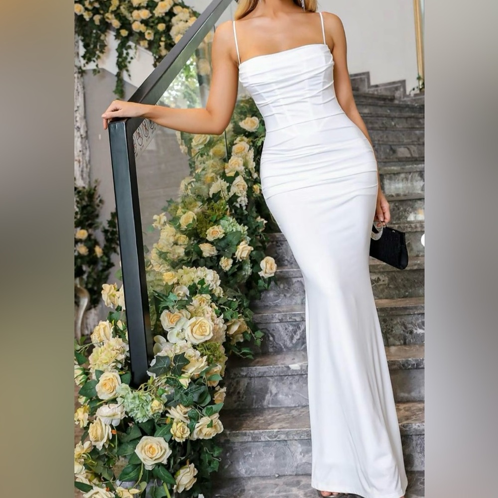 White Rushed Mermaid Dress